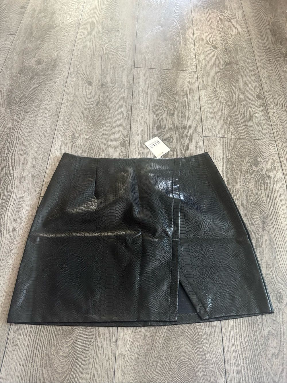 a.n.a Black Faux croc Leather Mini Skirt with Front Slit